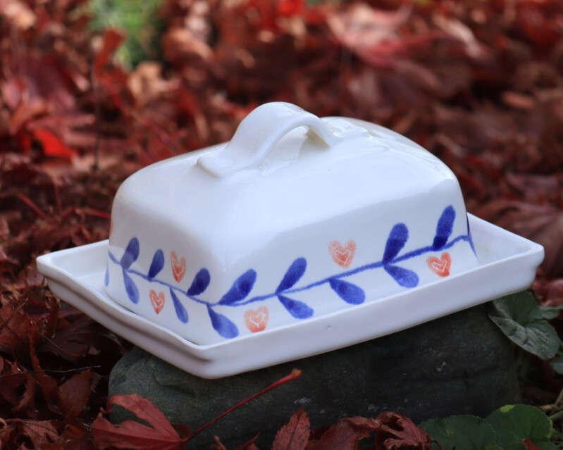 Máslenka - modré listy